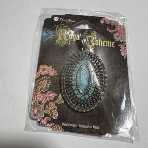 Blue Moon Beads Royal Boheme Metal Oval Pendant Silver and Simulated Turquoise